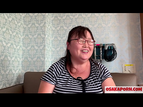 ❤️ La mare japonesa grassa ensenya les seves grans pits i gaudeix d'una joguina sexual. Una mare asiàtica de 51 anys parla de la seva experiència sexual. Yukiko 1 OSAKAPORN milf grassa Porno vk al ca.sexarxiv.ru ❌️