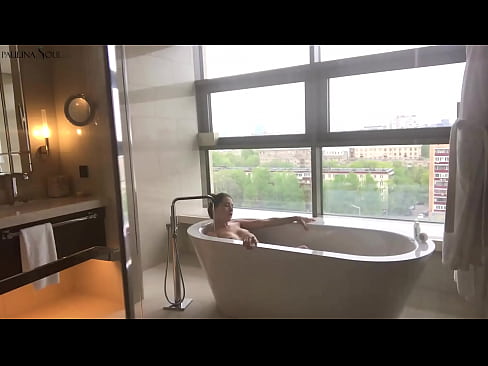 ❤️ Una nena tremenda masturbant-se apassionadament el cony al bany Porno vk al ca.sexarxiv.ru ❌️