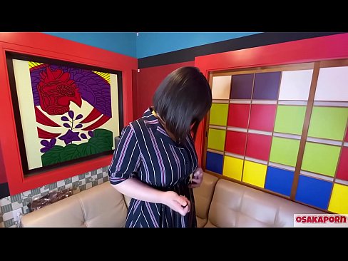 ❤️ Una maca japonesa de grans tetes es masturba amb joguines sexuals i té un orgasme. Ella parla en una entrevista de la seva putada experiència. Tetes enormes i cony pelut gemegant fort. Osakaporn Porno vk al ca.sexarxiv.ru ❌️