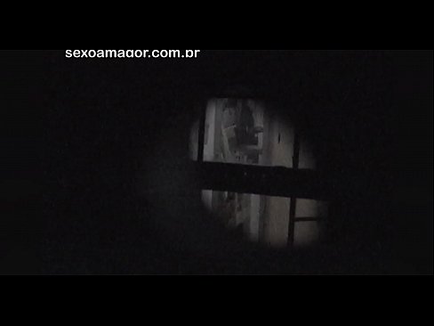 ❤️ Blondie és gravada en secret per un voyeur del barri amagat darrere de maons buits Porno vk al ca.sexarxiv.ru ❌️